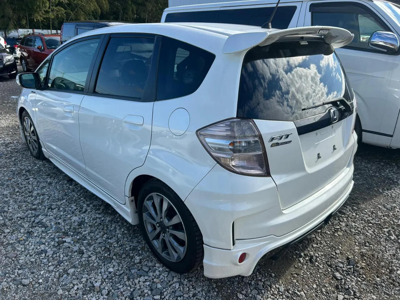 HONDA FIT 2012 — photo 2