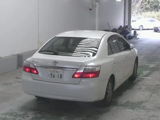 TOYOTA PREMIO 2009 — photo 2