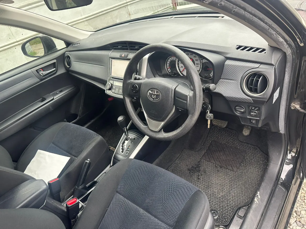 TOYOTA COROLLA FILEDER 2012 — photo 6