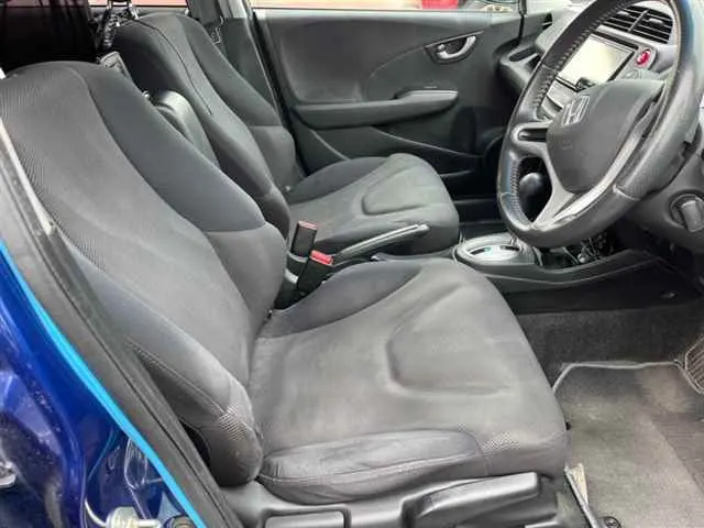HONDA FIT 2010 — photo 6