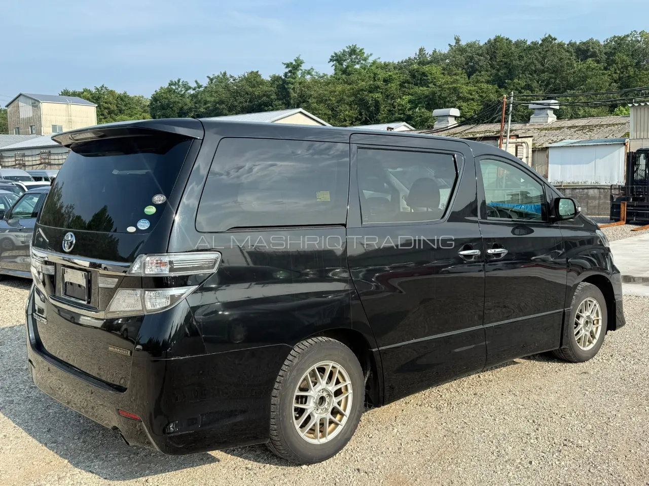 TOYOTA VELFIRE 2014 — photo 2
