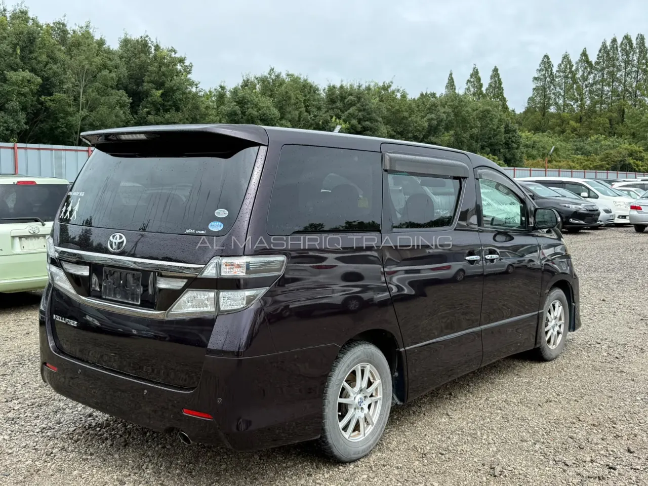 TOYOTA VELFIRE 2012 — photo 2
