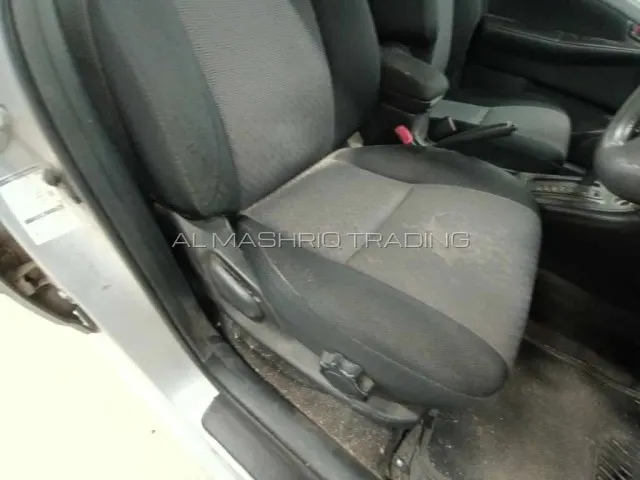 TOYOTA COROLLA RUNX 2002 — photo 6