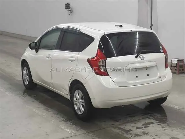 NISSAN NOTE 2015 — photo 6