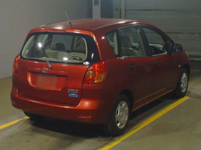 TOYOTA COROLLA SPACIO 2002 — photo 2