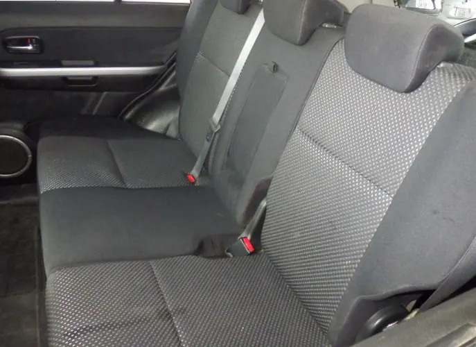 SUZUKI ESCUDO 2005 — photo 6