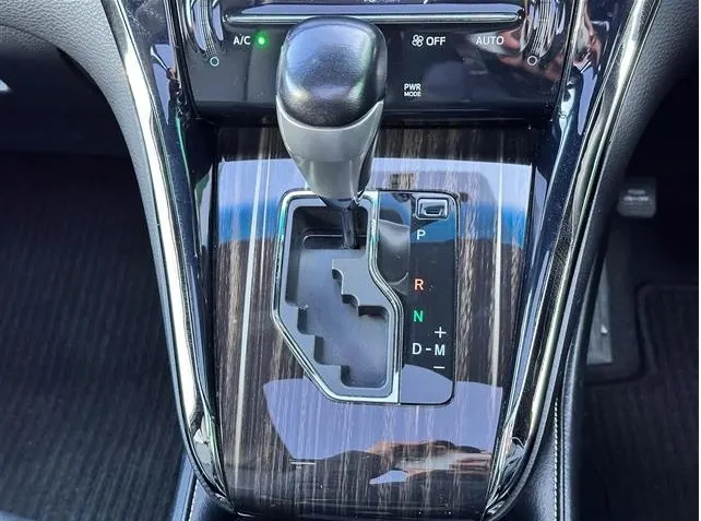 TOYOTA HARRIER 2017 — photo 6