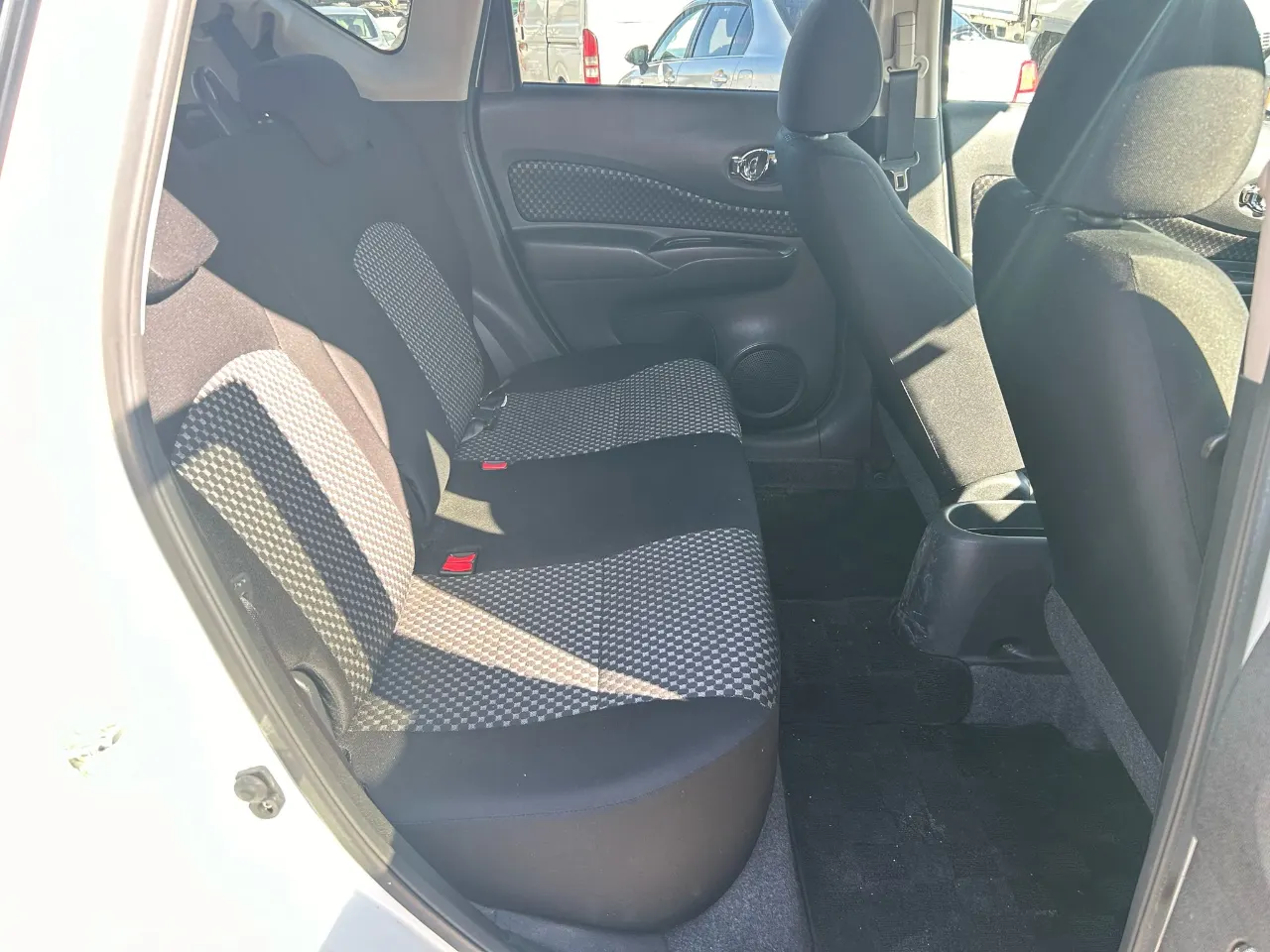 NISSAN NOTE 2012 — photo 6