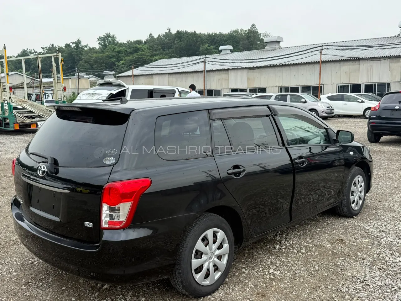 TOYOTA COROLLA FILEDER 2010 — photo 2
