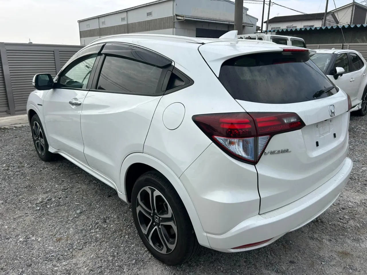 HONDA VEZEL 2014 — photo 2