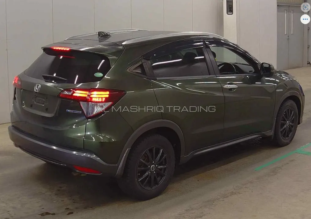 HONDA VEZEL 2014 — photo 2