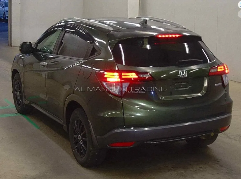 HONDA VEZEL 2014 — photo 6