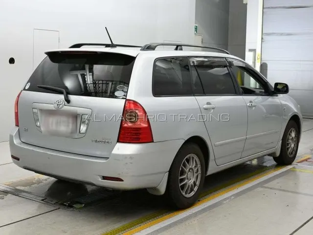 TOYOTA COROLLA FILEDER 2006 — photo 2