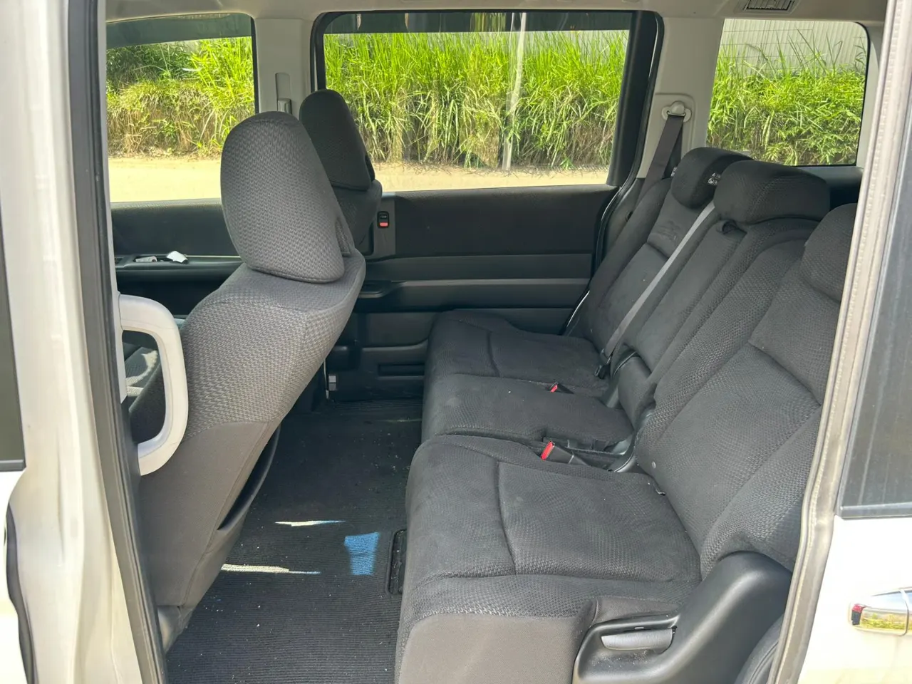HONDA STEP WAGON 2012 — photo 6