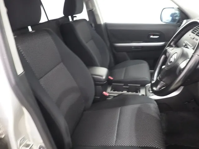 SUZUKI ESCUDO 2006 — photo 6
