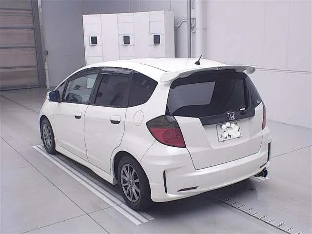 HONDA FIT 2011 — photo 2