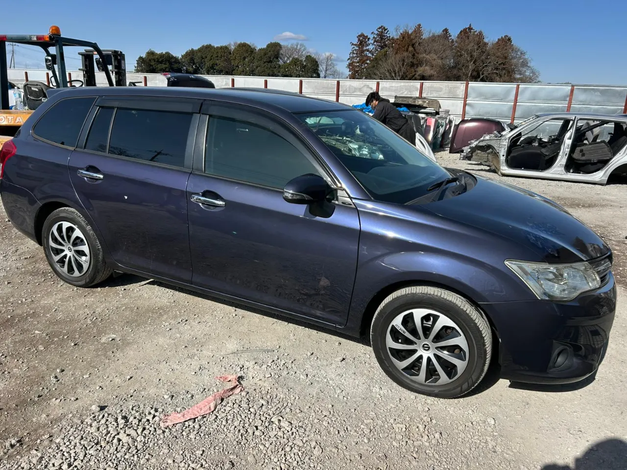 TOYOTA COROLLA FILEDER 2013 — photo 2