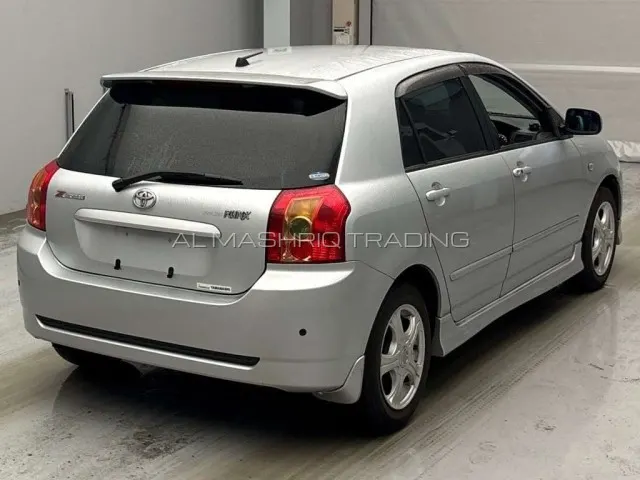 TOYOTA COROLLA RUNX 2005 — photo 2