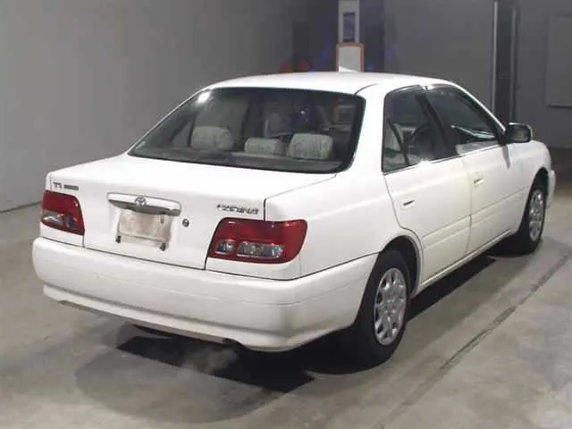 TOYOTA CARINA 1998 — photo 2