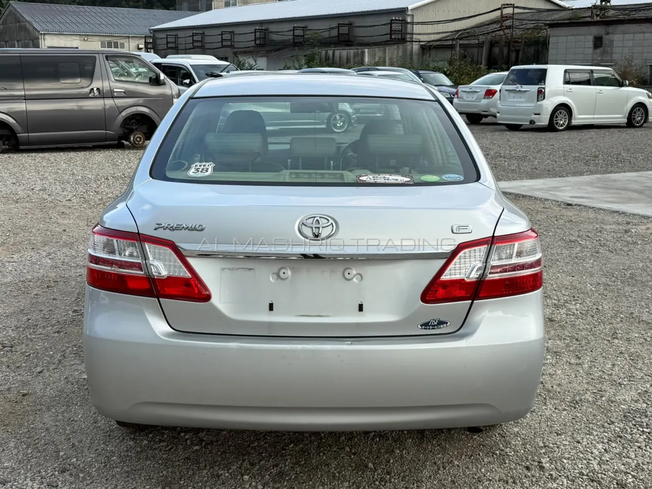 TOYOTA PREMIO 2013 — photo 6