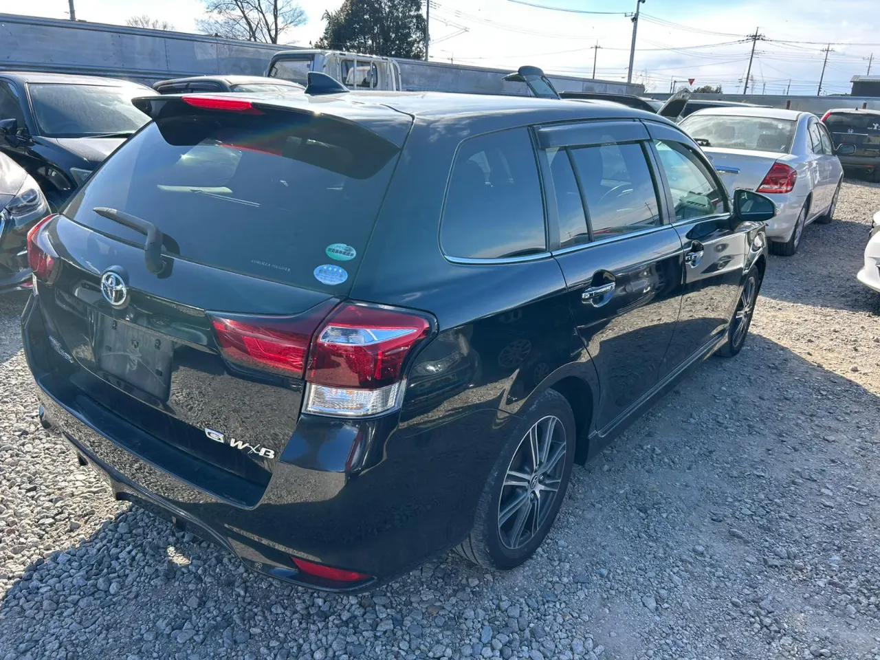 TOYOTA COROLLA FILEDER 2015 — photo 2