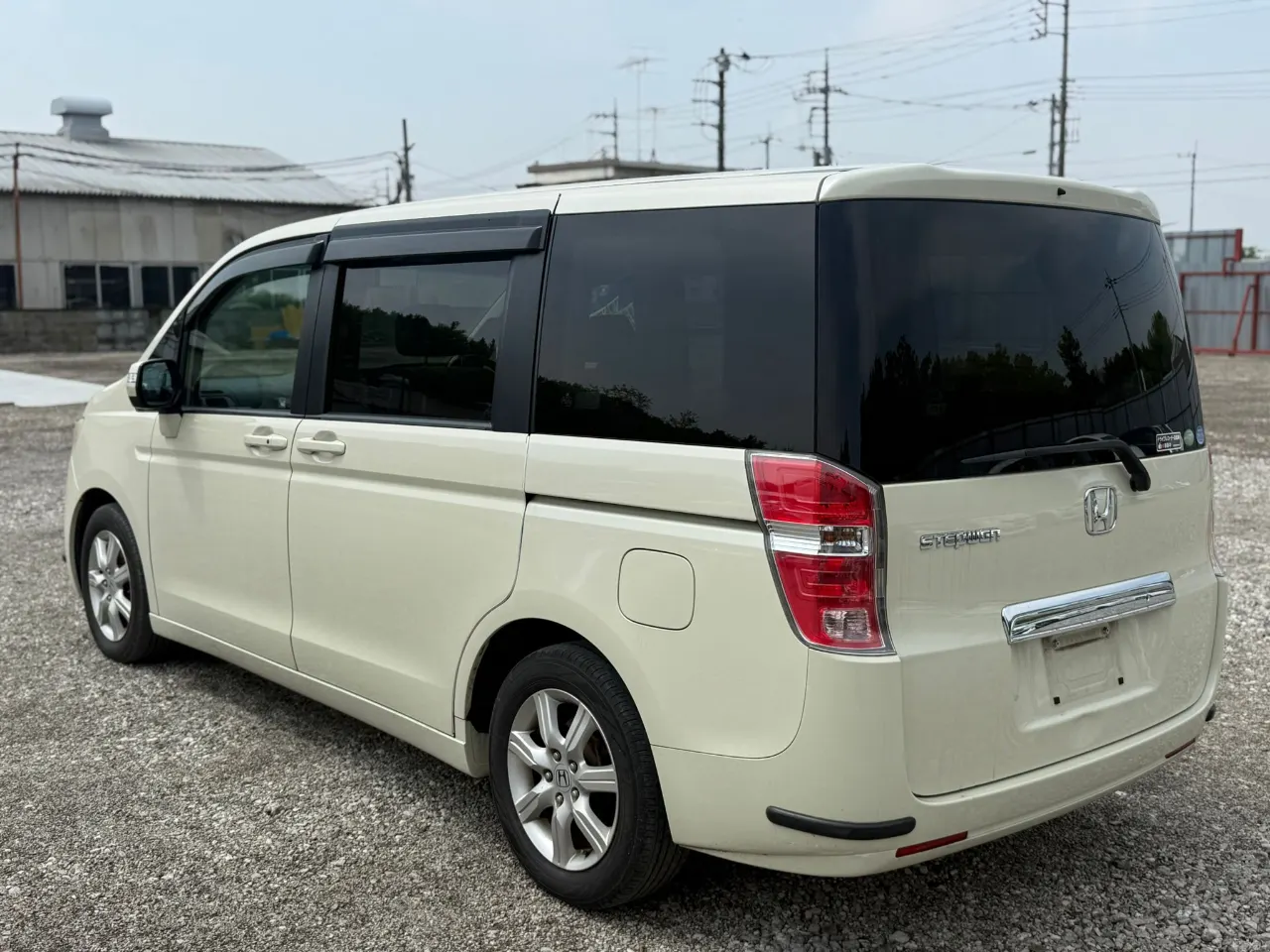 HONDA STEP WAGON 2010 — photo 2