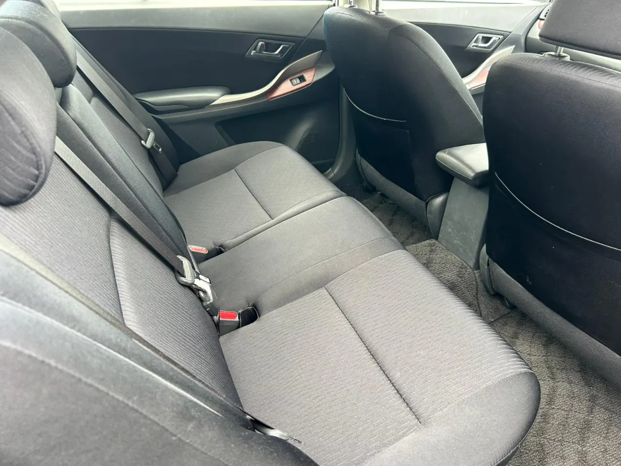 TOYOTA PREMIO 2012 — photo 6