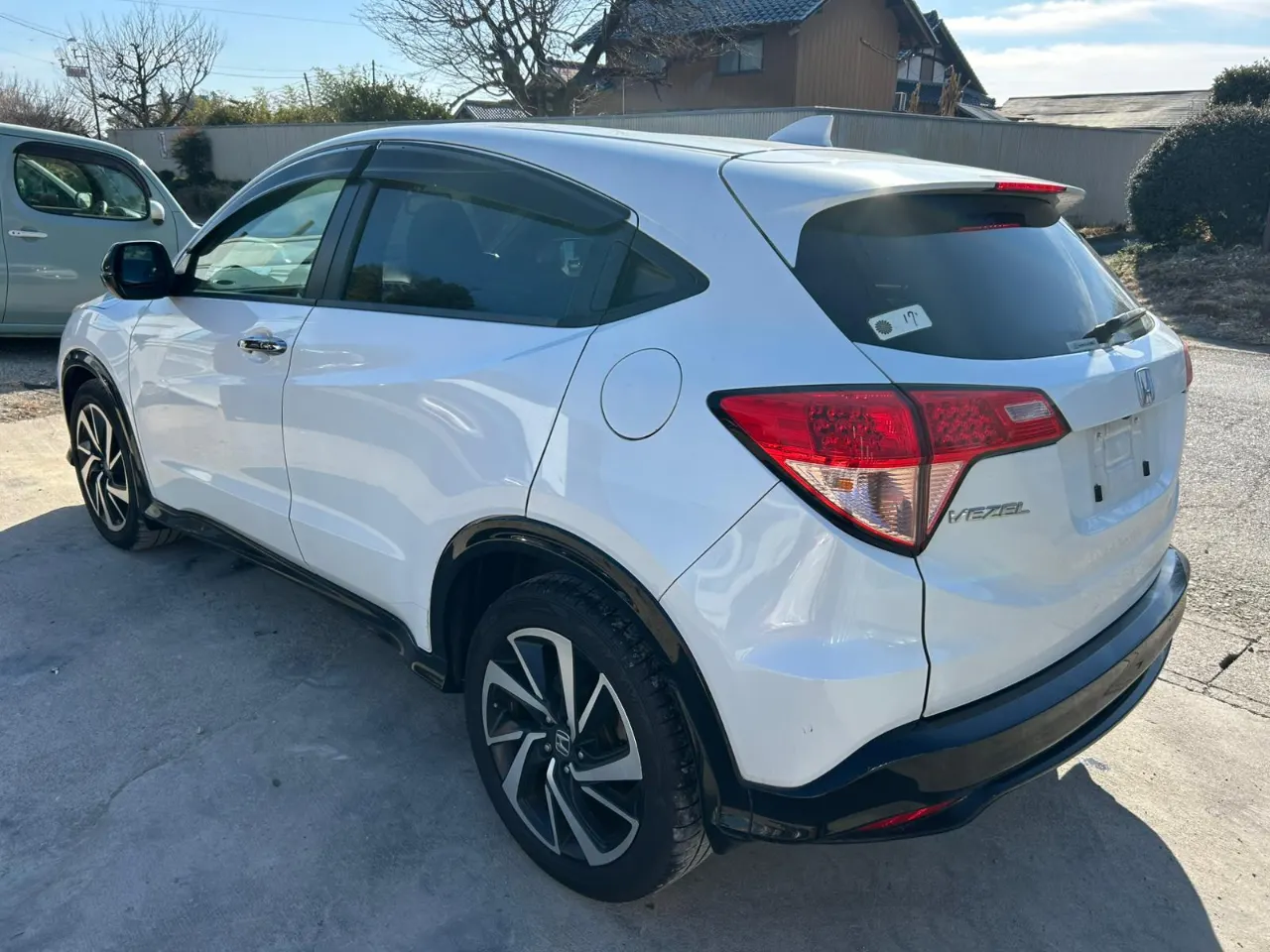 HONDA VEZEL 2017 — photo 2