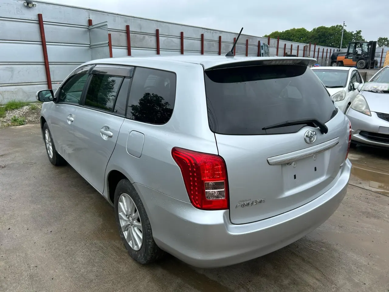 TOYOTA COROLLA FILEDER 2008 — photo 2